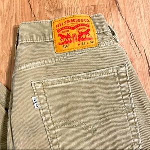 514 Levi corduroys